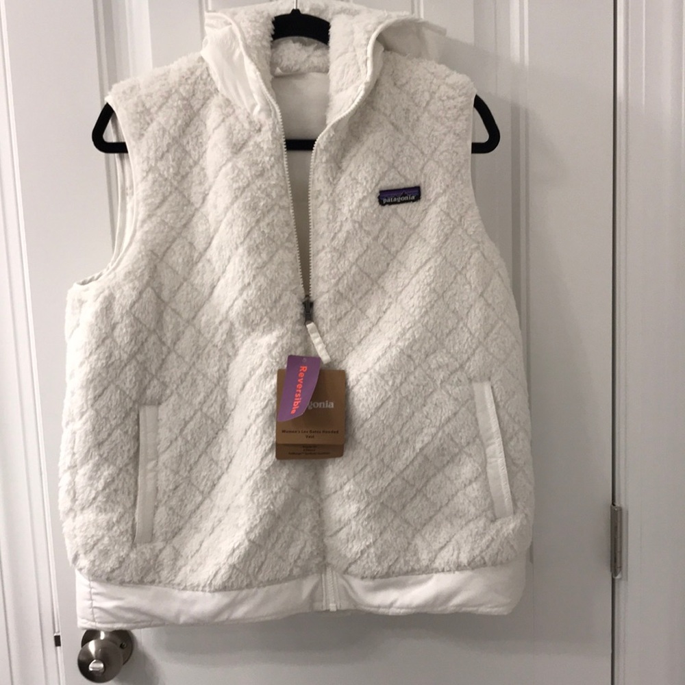 Patagonia Women’s Los Gato Hooded Vest